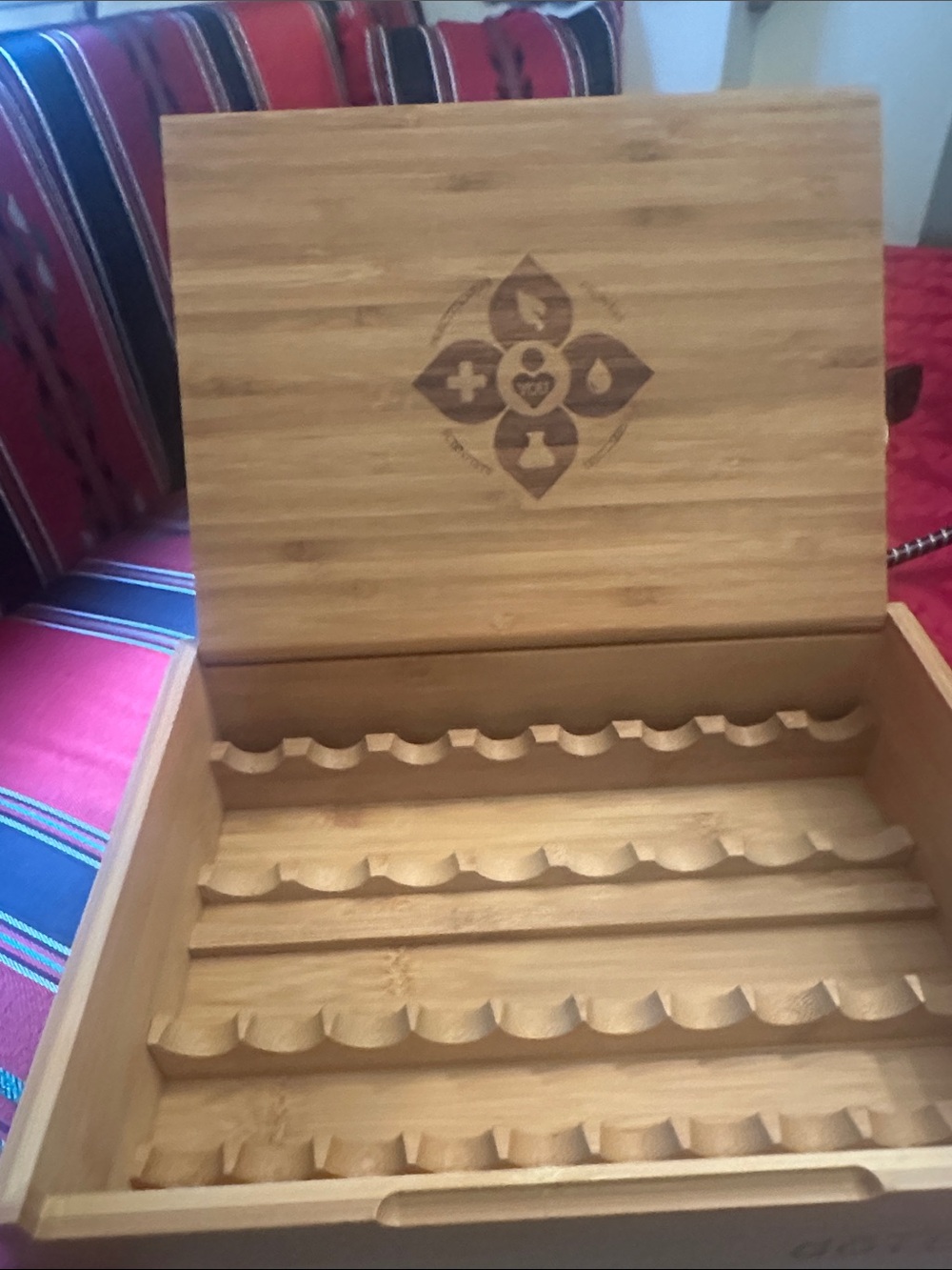 Brand New in Box Doterra  Bamboo Oil Organizer with White Drawer Accents - Picture 2 of 6